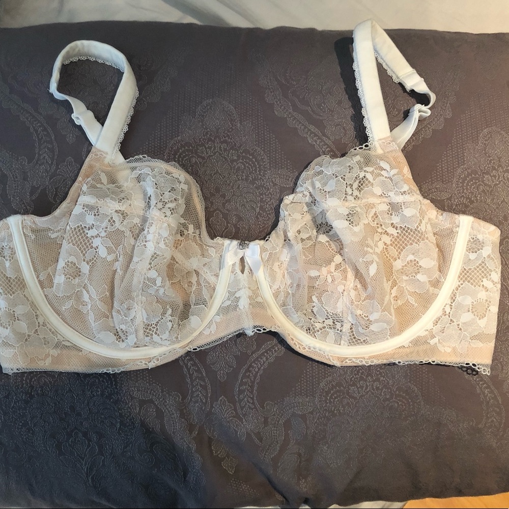 Victoria Secret bra